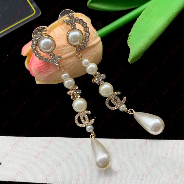 vintage inlaid diamond pearl long pendant earrings, classic element alphabet floral pearl combination, designer luxury design, weddings, par, Silver
vintage inlaid diamond pearl long pendant earrings, classic element alphabet floral pearl combination, designer luxury design, weddings, par, Silver