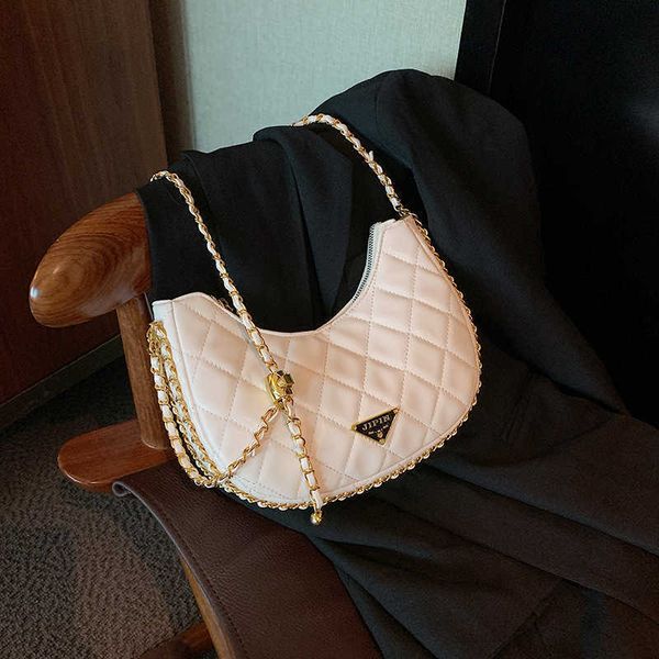 casual underarm bag for women's 2023 new small fragrant style embroidered thread chain bag fashionable and simple crossbody bag
casual underarm bag for women's 2023 new small fragrant style embroidered thread chain bag fashionable and simple crossbody bag