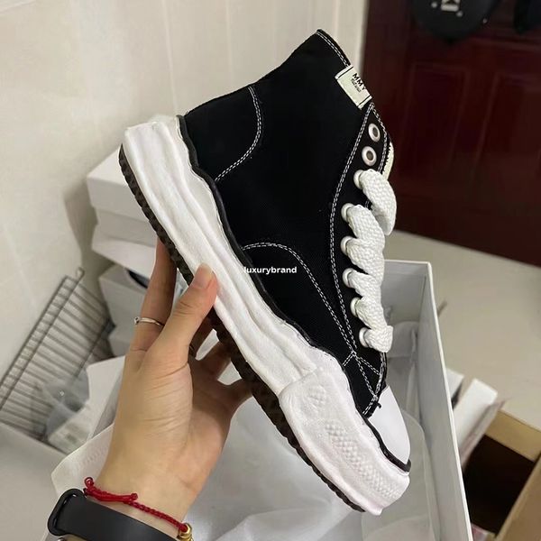 maison mihara yasuhiro peterson high canvas shoes for men's mmy boots women's designer boot mens chunky sneakers womens platforms
maison mihara yasuhiro peterson high canvas shoes for men's mmy boots women's designer boot mens chunky sneakers womens platforms
