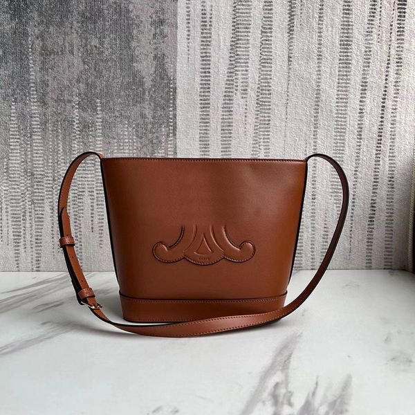 classic triomphe bucket bag designer fashion luxury handbags cowhide genuine leather bags shoulder cross body totes bags ladies evening bag
classic triomphe bucket bag designer fashion luxury handbags cowhide genuine leather bags shoulder cross body totes bags ladies evening bag