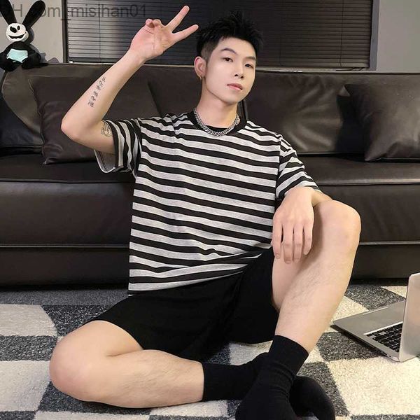 men's sleepwear summer new o-neck striped pajamas men's short sleeve short sleeve pajama set pajamas men's pajamas z230725, Black;brown
men's sleepwear summer new o-neck striped pajamas men's short sleeve short sleeve pajama set pajamas men's pajamas z230725, Black;brown