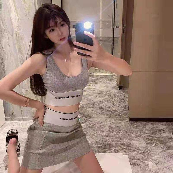 aw da wang jia hyunya same style sports tank set skinny short open umbilical strap half skirt women, White
aw da wang jia hyunya same style sports tank set skinny short open umbilical strap half skirt women, White