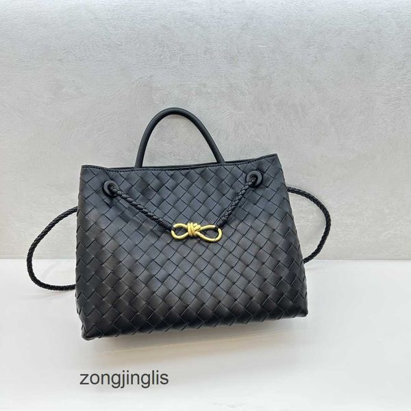 weave venetas women's andiamo leather bag arco capacity totes tote 2023 designer large bags shoulder botteges crossbody handbag cross s
weave venetas women's andiamo leather bag arco capacity totes tote 2023 designer large bags shoulder botteges crossbody handbag cross s