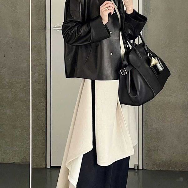 designer bags leather commuter tote advanced sense one shoulder bucket classic tote the row 8i0k
designer bags leather commuter tote advanced sense one shoulder bucket classic tote the row 8i0k