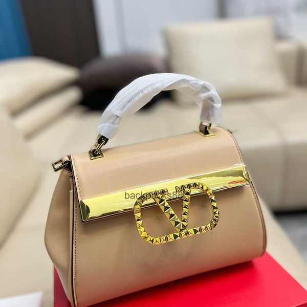 designer handbag women's bags bag luxurys women fashion loco bag vsling crossbody clutch y2p4
designer handbag women's bags bag luxurys women fashion loco bag vsling crossbody clutch y2p4