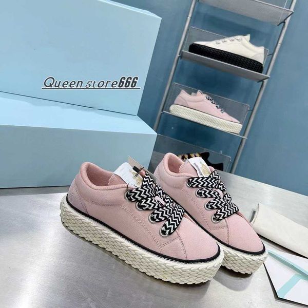 2023 new casual shoes roller designer bread men's sports shoes forrest gump sports female couple joker fashion outdoor sports shoes, Black
2023 new casual shoes roller designer bread men's sports shoes forrest gump sports female couple joker fashion outdoor sports shoes, Black