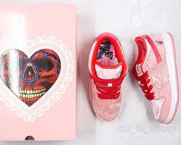 sb strange love x dk low men women shoes low mens trainers sports fashion sneakers send with tag
sb strange love x dk low men women shoes low mens trainers sports fashion sneakers send with tag