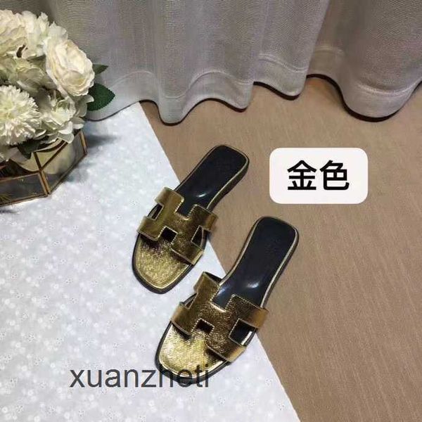 shoes bear 2023 sandal women's baida oran slippers designer summer slipper color matching leather flat sandals for tourism litchi patte
shoes bear 2023 sandal women's baida oran slippers designer summer slipper color matching leather flat sandals for tourism litchi patte