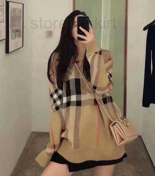 women's sweaters designer 2023 autumn and winter women knitted sweater round neck plaid street european style pullover rg2v, White;black
women's sweaters designer 2023 autumn and winter women knitted sweater round neck plaid street european style pullover rg2v, White;black