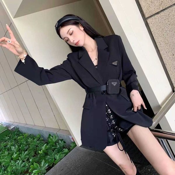 spring and autumn women's black triangle standard v-neck waist suit jacket, nylon fabric wrinkle resistant not shrink, slim casual vers, Black;brown
spring and autumn women's black triangle standard v-neck waist suit jacket, nylon fabric wrinkle resistant not shrink, slim casual vers, Black;brown