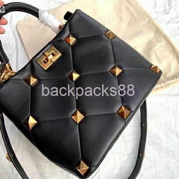 quilted color bags designer luxurys handbag women stitching outline diamond pattern portable shoulder women's chain tote bag 4lds
quilted color bags designer luxurys handbag women stitching outline diamond pattern portable shoulder women's chain tote bag 4lds