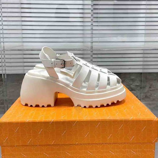 leather weave sandals designer inverted triangle thick-soled womens sandal fashion classic leisure buckle latch flat bottom new style summer, Black
leather weave sandals designer inverted triangle thick-soled womens sandal fashion classic leisure buckle latch flat bottom new style summer, Black