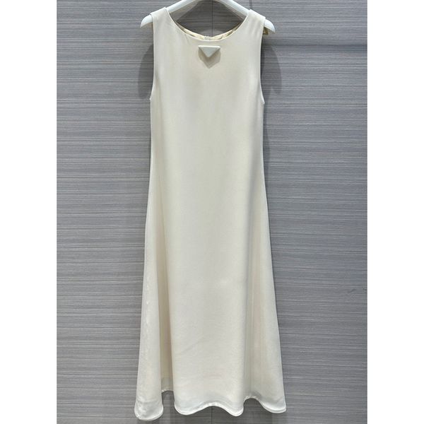 7.24 fashion triangle letter crew neck sleeveless casual midi dress women, Black;gray
7.24 fashion triangle letter crew neck sleeveless casual midi dress women, Black;gray