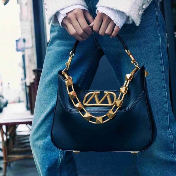 10a woman stud sign handle big rivet genuine leather underarm designer shoulder bag hobo bag crossbody handbag half moon shaped bag with sho
10a woman stud sign handle big rivet genuine leather underarm designer shoulder bag hobo bag crossbody handbag half moon shaped bag with sho