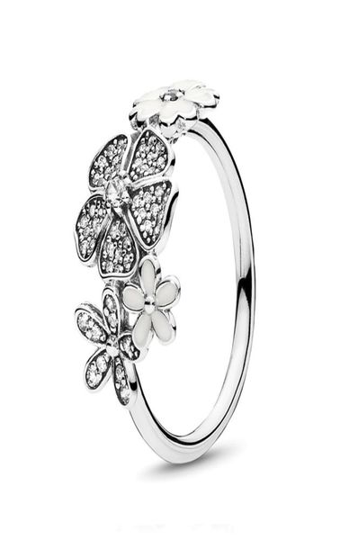 925 sterling silver white enamel shimmering bouquet ring fashion luxury designer jewelry flower women rings with charmes origina1143912, Golden;silver
925 sterling silver white enamel shimmering bouquet ring fashion luxury designer jewelry flower women rings with charmes origina1143912, Golden;silver