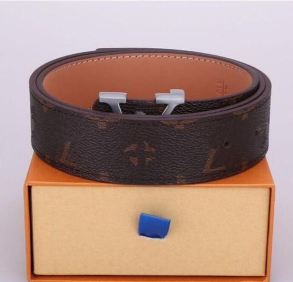 fashion buckle genuine leather belt width 40mm 12 styles highly quality with box designer men women mens belts, Black;brown
fashion buckle genuine leather belt width 40mm 12 styles highly quality with box designer men women mens belts, Black;brown