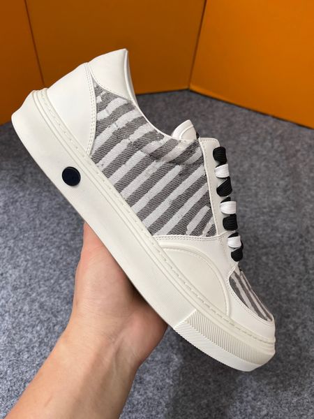 luxury designer shoes scarpe sneakers men black frenulum flat bottom low side trapstar mens casual shoes
luxury designer shoes scarpe sneakers men black frenulum flat bottom low side trapstar mens casual shoes