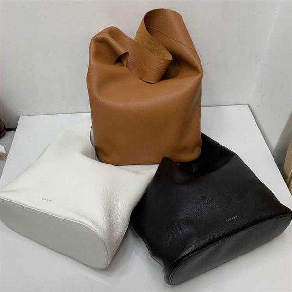 designer bags leather bag large capacity shoulder cowhide hand mother lichee grain head layer bucketclassic tote bag the row 8poc
designer bags leather bag large capacity shoulder cowhide hand mother lichee grain head layer bucketclassic tote bag the row 8poc