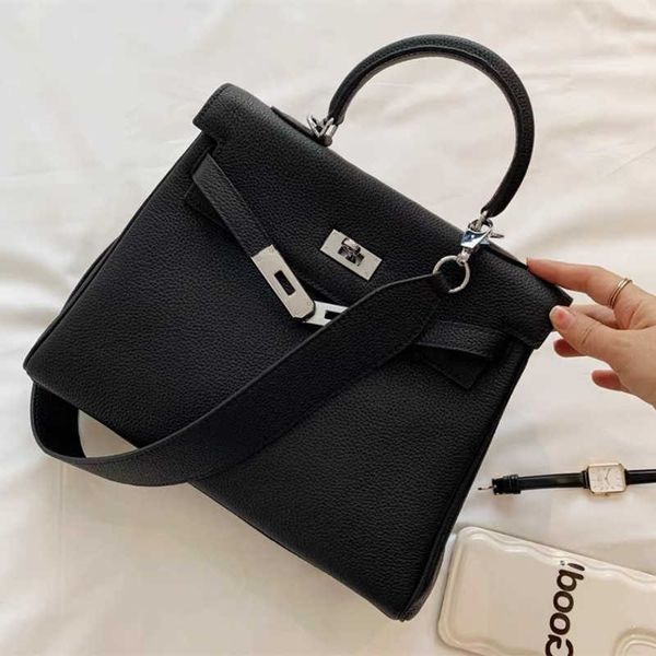 designer hemrres tote bag 2023 new layer kelyss with litchi pattern togo cowhide fashion one shoulder diagonal straddle handheld wide strap
designer hemrres tote bag 2023 new layer kelyss with litchi pattern togo cowhide fashion one shoulder diagonal straddle handheld wide strap