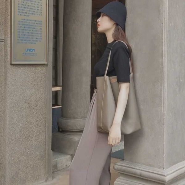 designer bags leather commuter tote advanced sense one shoulder bucket classic tote the row b0kt
designer bags leather commuter tote advanced sense one shoulder bucket classic tote the row b0kt