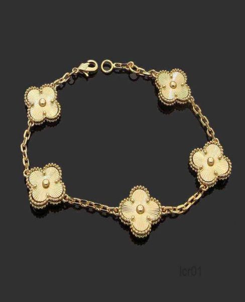 luxury designer link chain bracelet fourleaf cleef clover womens fashion 18k gold bracelets jewelry u6 12549087, Golden;silver
luxury designer link chain bracelet fourleaf cleef clover womens fashion 18k gold bracelets jewelry u6 12549087, Golden;silver