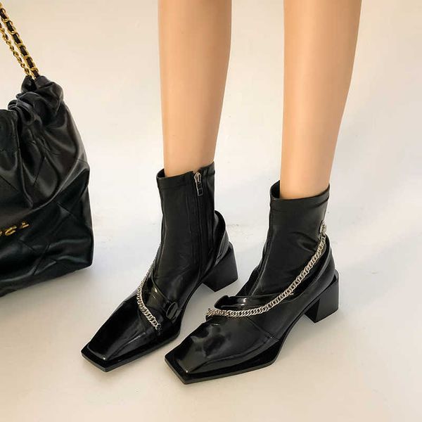 chelsea boots autumn 22 new short women's chain square head high heel martin 230720, Black
chelsea boots autumn 22 new short women's chain square head high heel martin 230720, Black