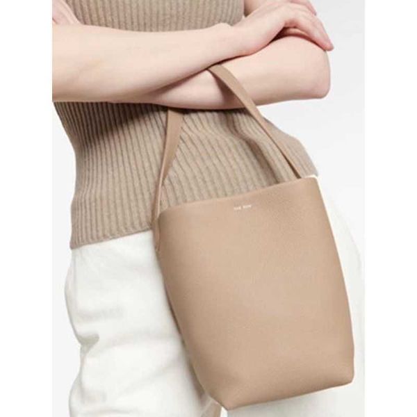 designer bags leather commuter tote advanced sense one shoulder bucket classic tote the row kmg0
designer bags leather commuter tote advanced sense one shoulder bucket classic tote the row kmg0