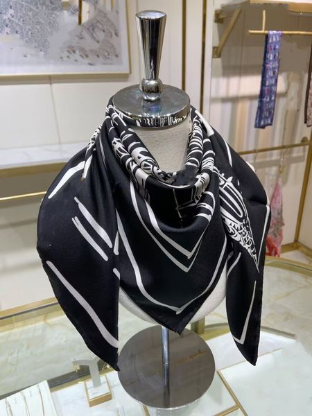 silk scarves designer scarf pashmina luxurious 100% silk high end classic letter pattern designer shawl scarves gift 90x90cm spring and summ, Blue;gray
silk scarves designer scarf pashmina luxurious 100% silk high end classic letter pattern designer shawl scarves gift 90x90cm spring and summ, Blue;gray