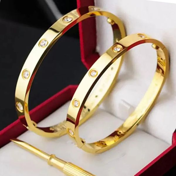luxury classic screwdriver love bracelet fashion cuff bracelet 316l stainless steel plated 18k gold jewelry valentine's day gift, Golden;silver
luxury classic screwdriver love bracelet fashion cuff bracelet 316l stainless steel plated 18k gold jewelry valentine's day gift, Golden;silver