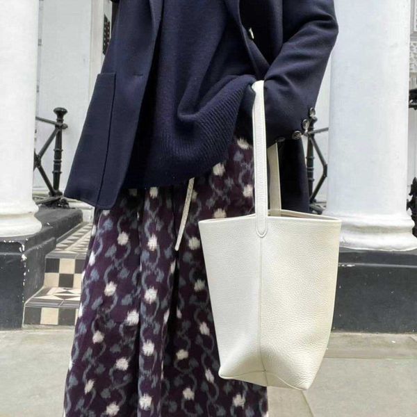 designer bags leather commuter tote advanced sense one shoulder bucket classic tote the row 4odp
designer bags leather commuter tote advanced sense one shoulder bucket classic tote the row 4odp