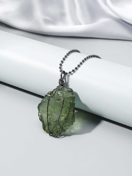 men's accessories fashionable and popular men's stone pendant necklace for jewelry gift and for a stylish look, Silver
men's accessories fashionable and popular men's stone pendant necklace for jewelry gift and for a stylish look, Silver