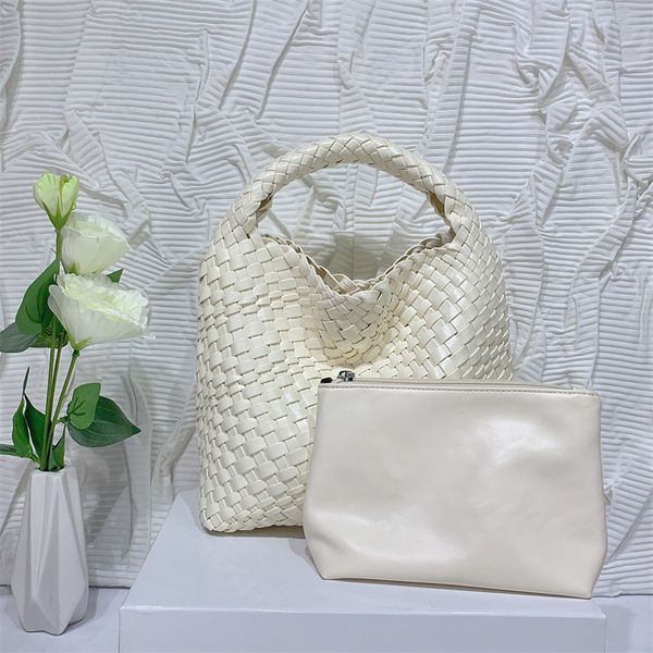 luxury handbag designer bag the tote bag shouder crossbody bags leather women bag braid leather bags handbag designer lady clutch purse shou
luxury handbag designer bag the tote bag shouder crossbody bags leather women bag braid leather bags handbag designer lady clutch purse shou