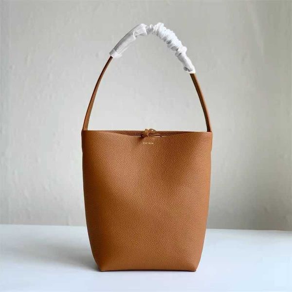 designer bags leather commuter tote advanced sense one shoulder bucket classic tote the row 38dl
designer bags leather commuter tote advanced sense one shoulder bucket classic tote the row 38dl