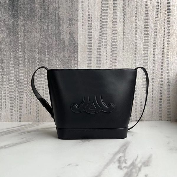 genuine leather triomphe bucket bags messenger totes fashion adjustable shoulder strap handbags crossbody totes hobos bags pochette teen tri
genuine leather triomphe bucket bags messenger totes fashion adjustable shoulder strap handbags crossbody totes hobos bags pochette teen tri