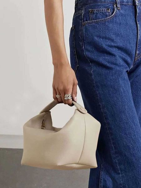 designer bags leather bag large capacity shoulder cowhide hand mother lichee grain head layer bucketclassic tote bag the row 9i1t
designer bags leather bag large capacity shoulder cowhide hand mother lichee grain head layer bucketclassic tote bag the row 9i1t