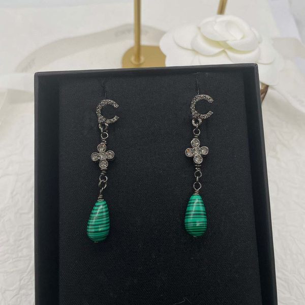 2023 luxury quality charm drop earring with diamond and green stone in black color plated have box stamp ps7335b, Golden
2023 luxury quality charm drop earring with diamond and green stone in black color plated have box stamp ps7335b, Golden
