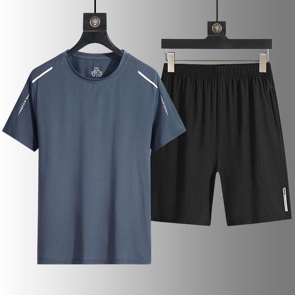 mens tracksuits ice silk tshirt short sleeve capris shorts set summer thin round neck quick drying sports casual two piece running volume 23, Gray
mens tracksuits ice silk tshirt short sleeve capris shorts set summer thin round neck quick drying sports casual two piece running volume 23, Gray