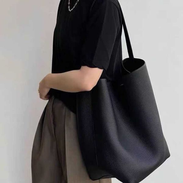 designer bags leather bag large capacity shoulder cowhide hand mother lichee grain head layer bucketclassic tote bag the row 7nas
designer bags leather bag large capacity shoulder cowhide hand mother lichee grain head layer bucketclassic tote bag the row 7nas