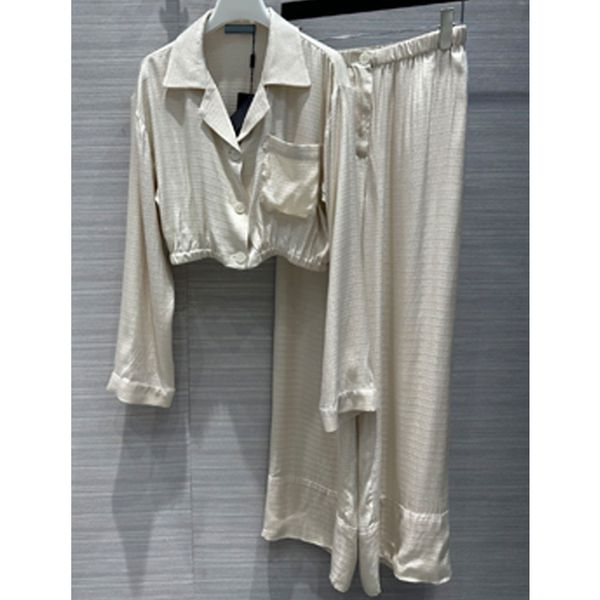 7.24 fashion letter jacquard short blouses & shirts + wide leg pants women's two piece sets, White
7.24 fashion letter jacquard short blouses & shirts + wide leg pants women's two piece sets, White