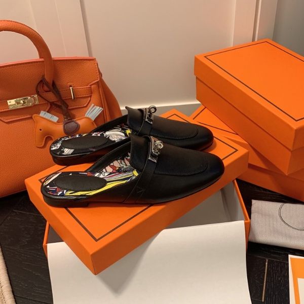 women oran sandals mules designer slippers crocodile skin princetown kelly metal chain shoe luxury loafers lady slipper size 34-42 with box, Black
women oran sandals mules designer slippers crocodile skin princetown kelly metal chain shoe luxury loafers lady slipper size 34-42 with box, Black