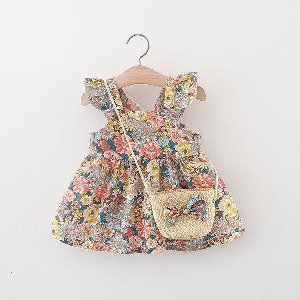 girl s dresses summer baby dress vintage garden flower flying sleeve with straw bag 230724, Red;yellow
girl s dresses summer baby dress vintage garden flower flying sleeve with straw bag 230724, Red;yellow