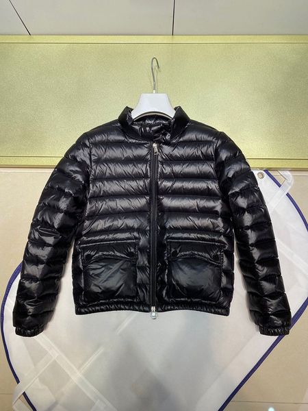 women's coat down jacket short stand collar light casual double pocket design down jacket badge winter outing patchwork coat, Black
women's coat down jacket short stand collar light casual double pocket design down jacket badge winter outing patchwork coat, Black