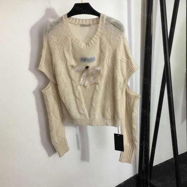 23ss womens designer clothing women sweater iron drill embroidery letter bow brooch hole long sleeve sweater sweater womens clothing a1, White;black
23ss womens designer clothing women sweater iron drill embroidery letter bow brooch hole long sleeve sweater sweater womens clothing a1, White;black