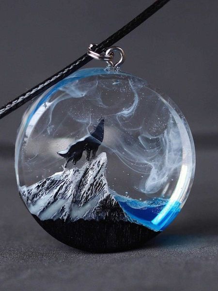 men's accessories men wolf pattern round pendant necklace for jewelry gift and party, Silver
men's accessories men wolf pattern round pendant necklace for jewelry gift and party, Silver