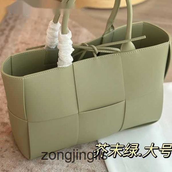 handbags woven totes designer cassettes bag venetas bags 2023 botteges shopping tote pa dj5g 
handbags woven totes designer cassettes bag venetas bags 2023 botteges shopping tote pa dj5g
