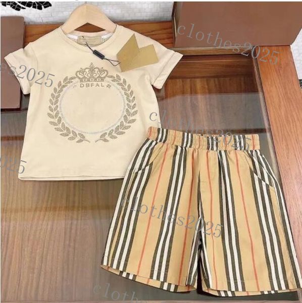 baby designer kids clothes short sets luxury brand kid clothing toddler two piece set girls boys t shirt summer letters 90-160, White
baby designer kids clothes short sets luxury brand kid clothing toddler two piece set girls boys t shirt summer letters 90-160, White