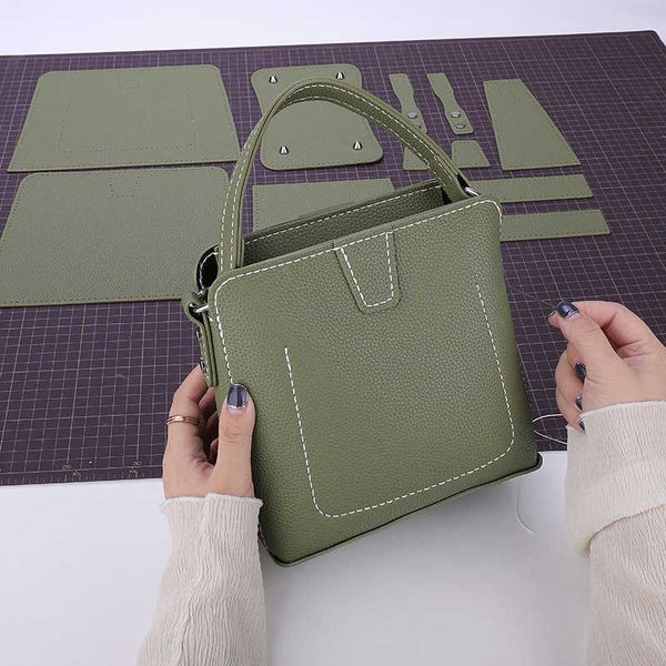totes diy pu leather bag bottom pull handle bag handmade bag material setstylishdesignerbags
totes diy pu leather bag bottom pull handle bag handmade bag material setstylishdesignerbags