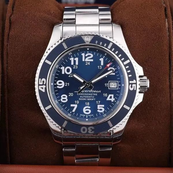 luxury men's watch 40mm black dial master automatic mechanical watches sapphire glass classic folding strap super luminous waterproof w, Slivery;golden
luxury men's watch 40mm black dial master automatic mechanical watches sapphire glass classic folding strap super luminous waterproof w, Slivery;golden