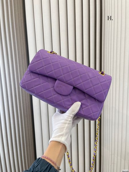 designer shoulder bag imported cowhide crossbody bag ball vacuum electroplating hardware material -a01112 double letter square stripe luxury
designer shoulder bag imported cowhide crossbody bag ball vacuum electroplating hardware material -a01112 double letter square stripe luxury