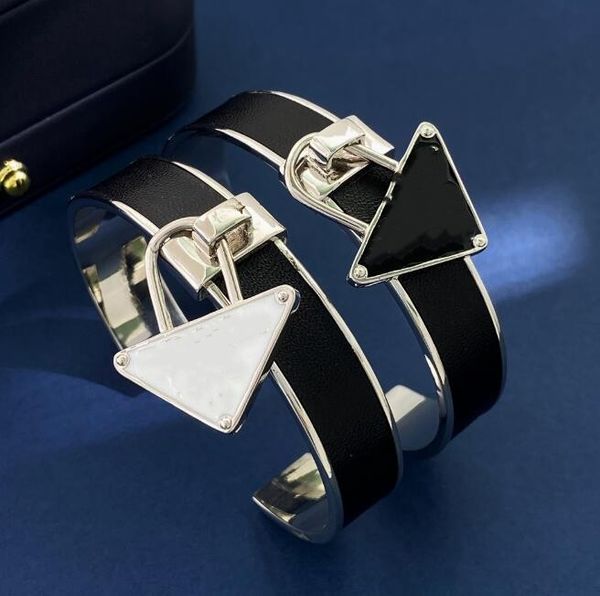 women triangle geometric couple crystal bracelet cuff bangle men women metal adjustable jewelry designer with diamonds hip-hop bracelets, Golden;silver
women triangle geometric couple crystal bracelet cuff bangle men women metal adjustable jewelry designer with diamonds hip-hop bracelets, Golden;silver